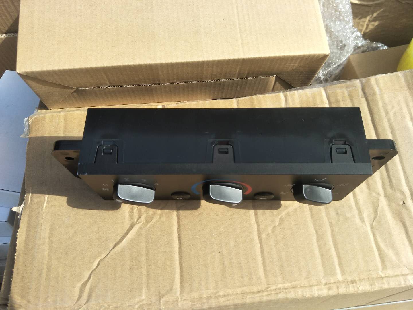 Air Conditioning Controller Air Conditioning Controller