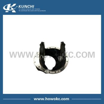 Sinotruk Rear Axle Main Reducer Shell / Rear Axle Main Reducer Housing 199012320098